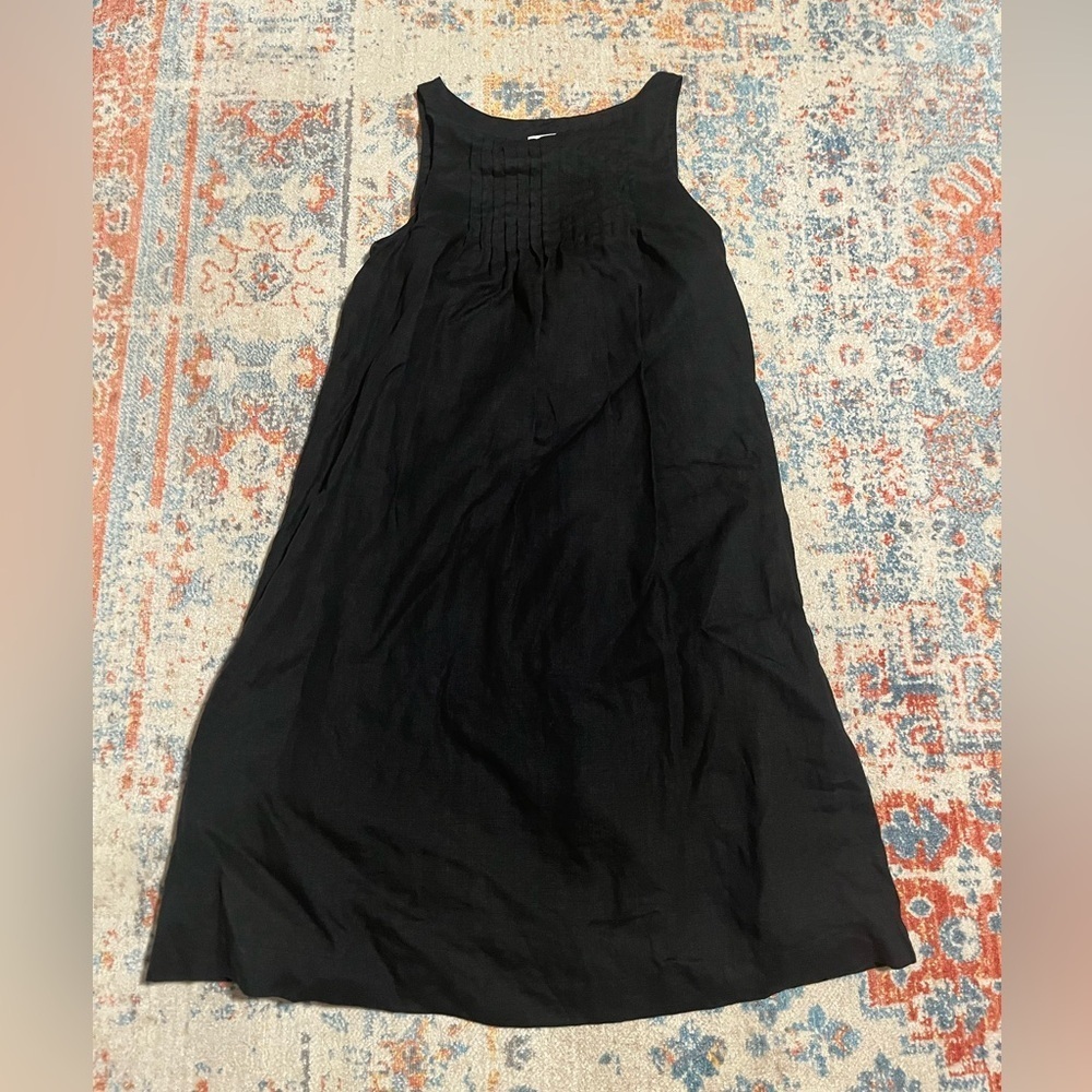 Vineyard Vines sleeveless pintucked black linen dress
